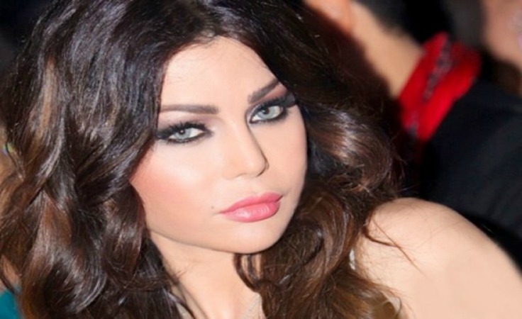 شاهدي النجمة هيفاء وهبي في أوّل ظهور لها على شاشات التلفزيون